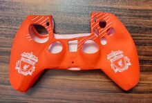 محافظ دسته بازی PS5 طرح لیورپول gallery0