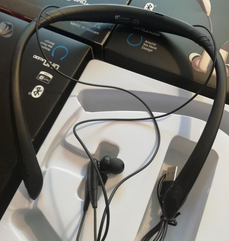 هندزفری بیسیم Level U Pro سامسونگ مدل SMK99PY49 gallery2