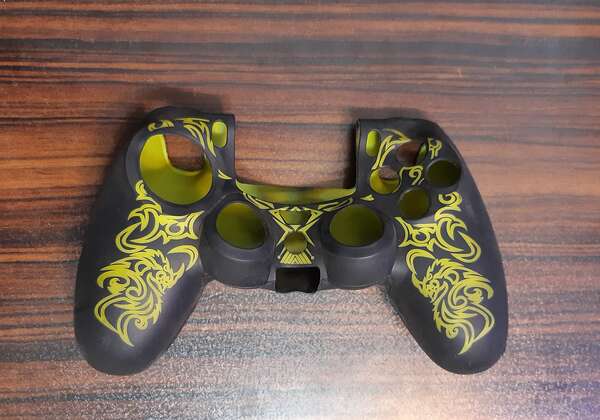 روکش دسته بازی PS4 طرح شعله آتش