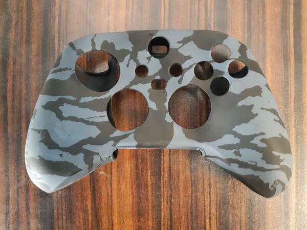 محافظ دسته ایکس باکس سری اس و ایکس طرح چیریکی مشکی