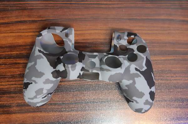 محافظ دسته بازی PS5 طرح ارتشی طوسی