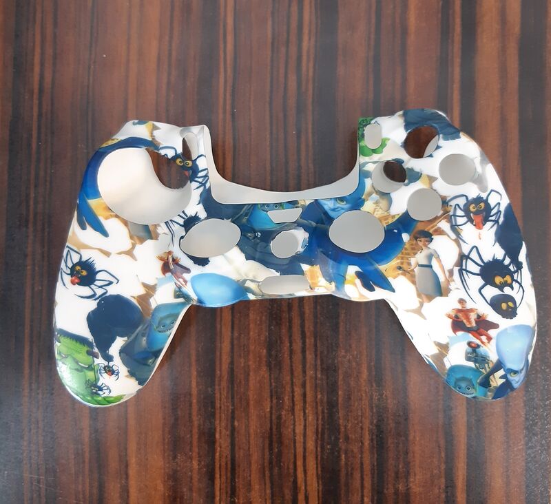 محافظ دسته پلی استیشن 4 طرح فانتزی مگامیند gallery0