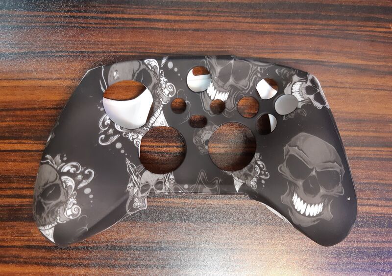 روکش دسته بازی ایکس باکس سری اس و ایکس طرح اسکلت gallery0