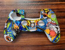 روکش دسته PS4 طرح فانتزی کد 07 gallery0