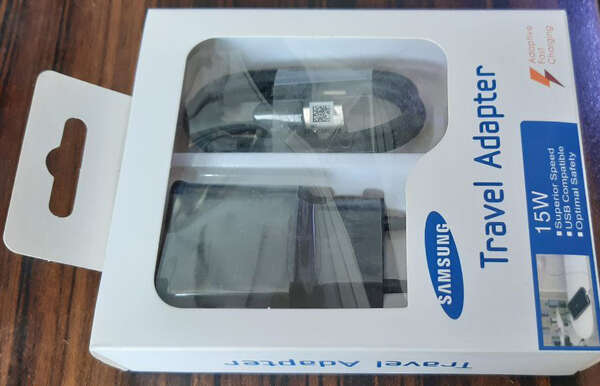 شارژر دیواری سامسونگ 15 وات همراه با کابل تایپ سی